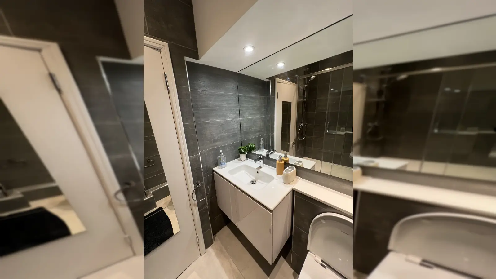 Flat Launceston Place in Greater London