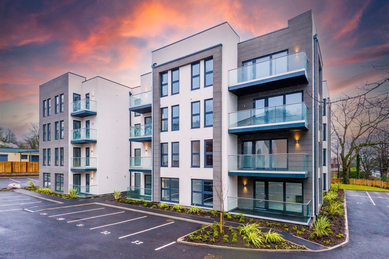 Flat Chorley New Road in Horwich