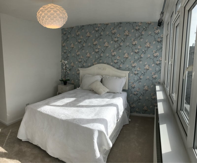 Room Stewarts Road in Greater London