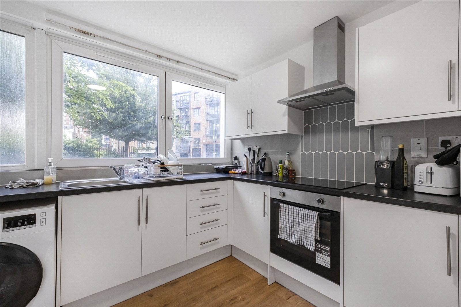 Flat Weston Street in Greater London