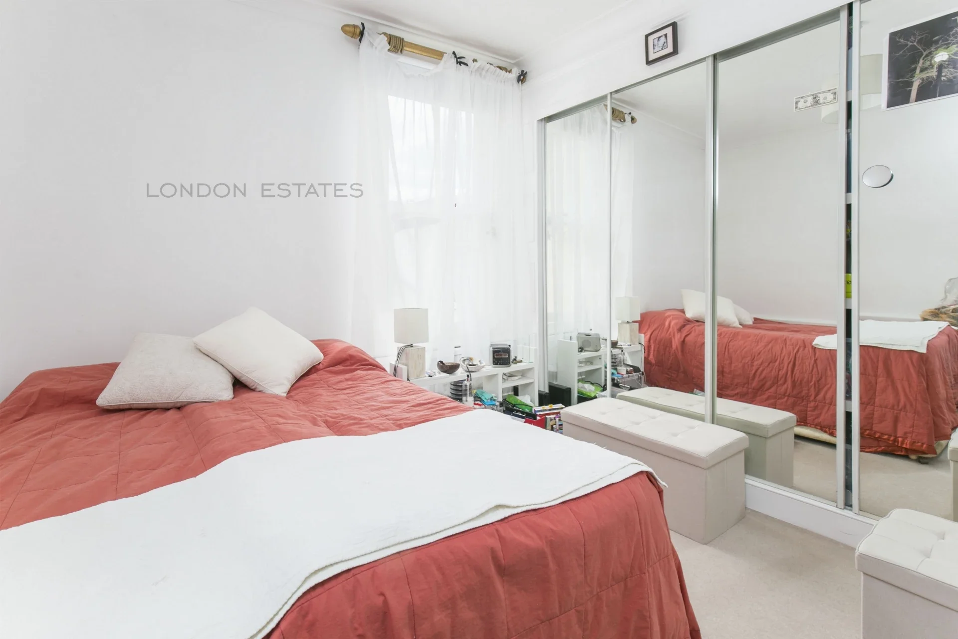 Flat Bronsart Road in Greater London