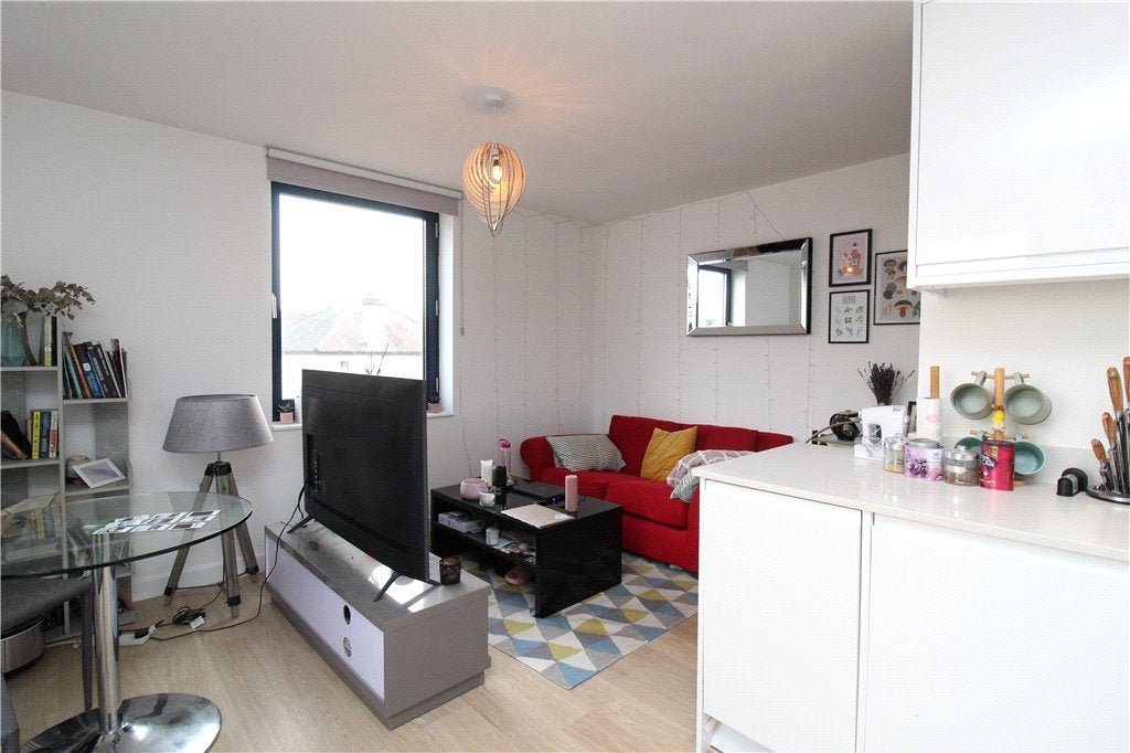 Flat Finchley Park in Greater London