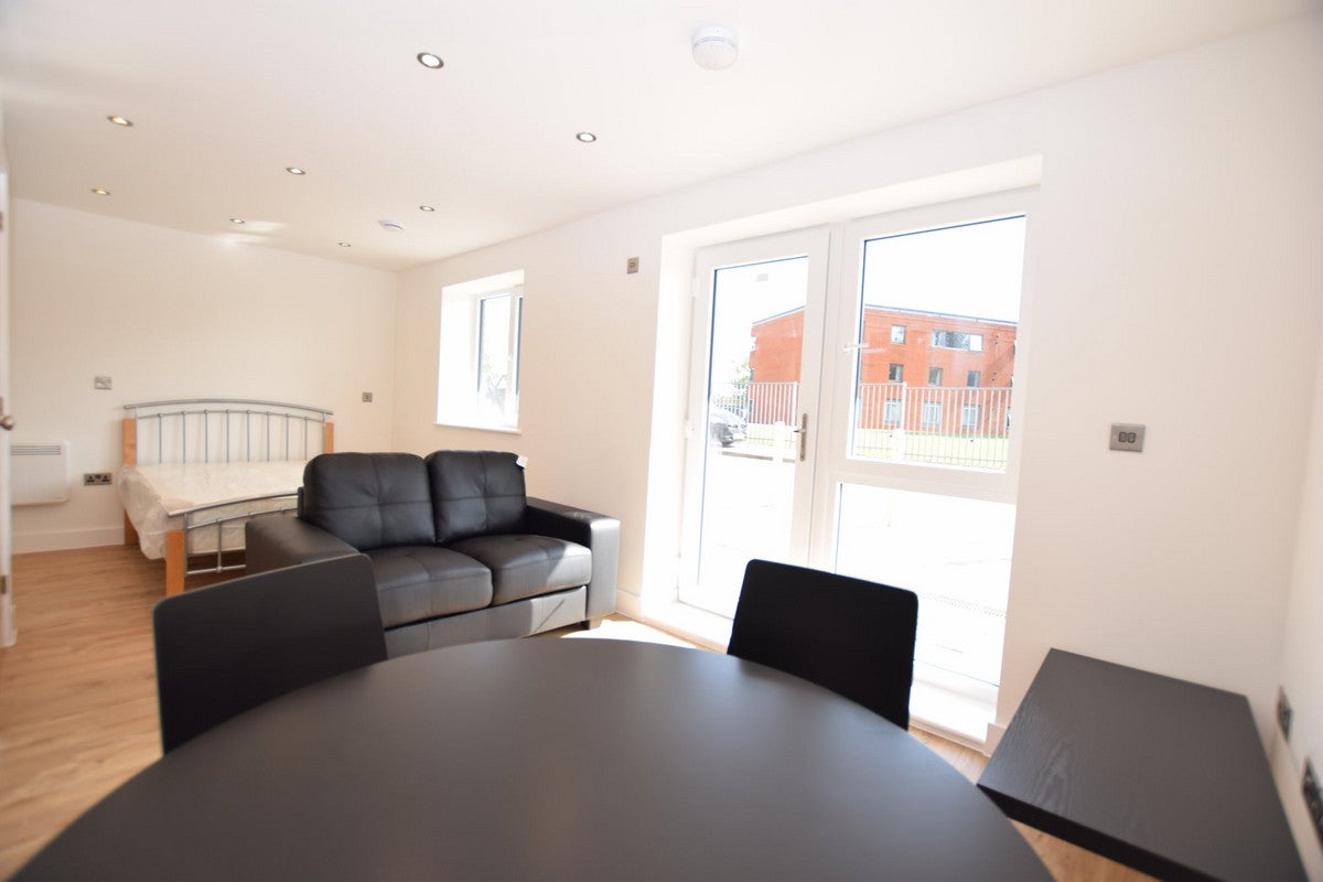 Flat Ballantyne Drive in Colchester
