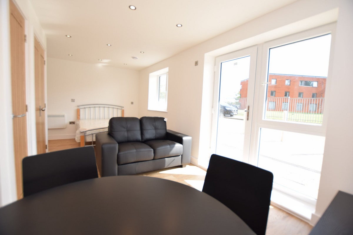 Flat Ballantyne Drive in Colchester