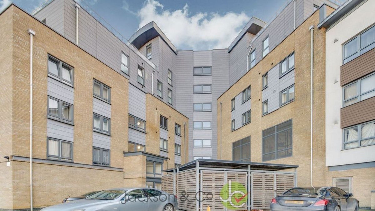 Flat Ballantyne Drive in Colchester