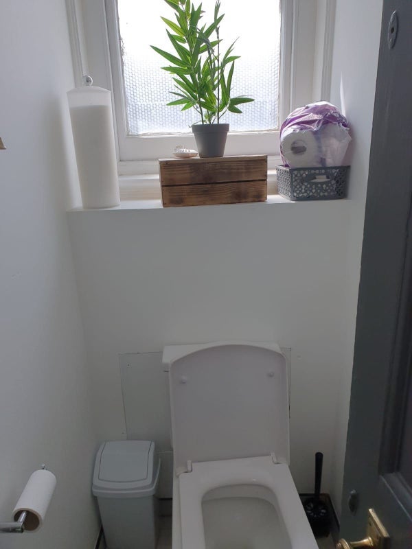 Room All Saints Street in Greater London