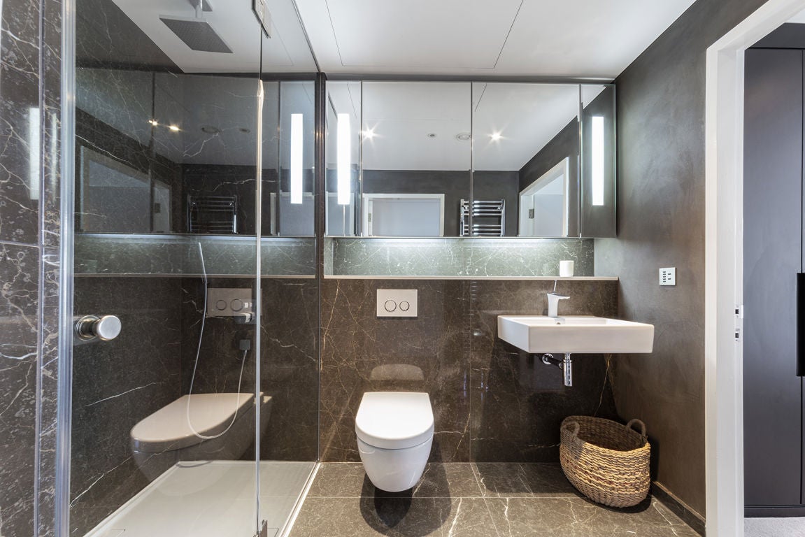 Flat Aldwych in City of Westminster