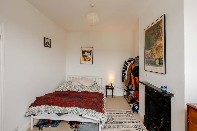 Room Hamilton Road in Bristol
