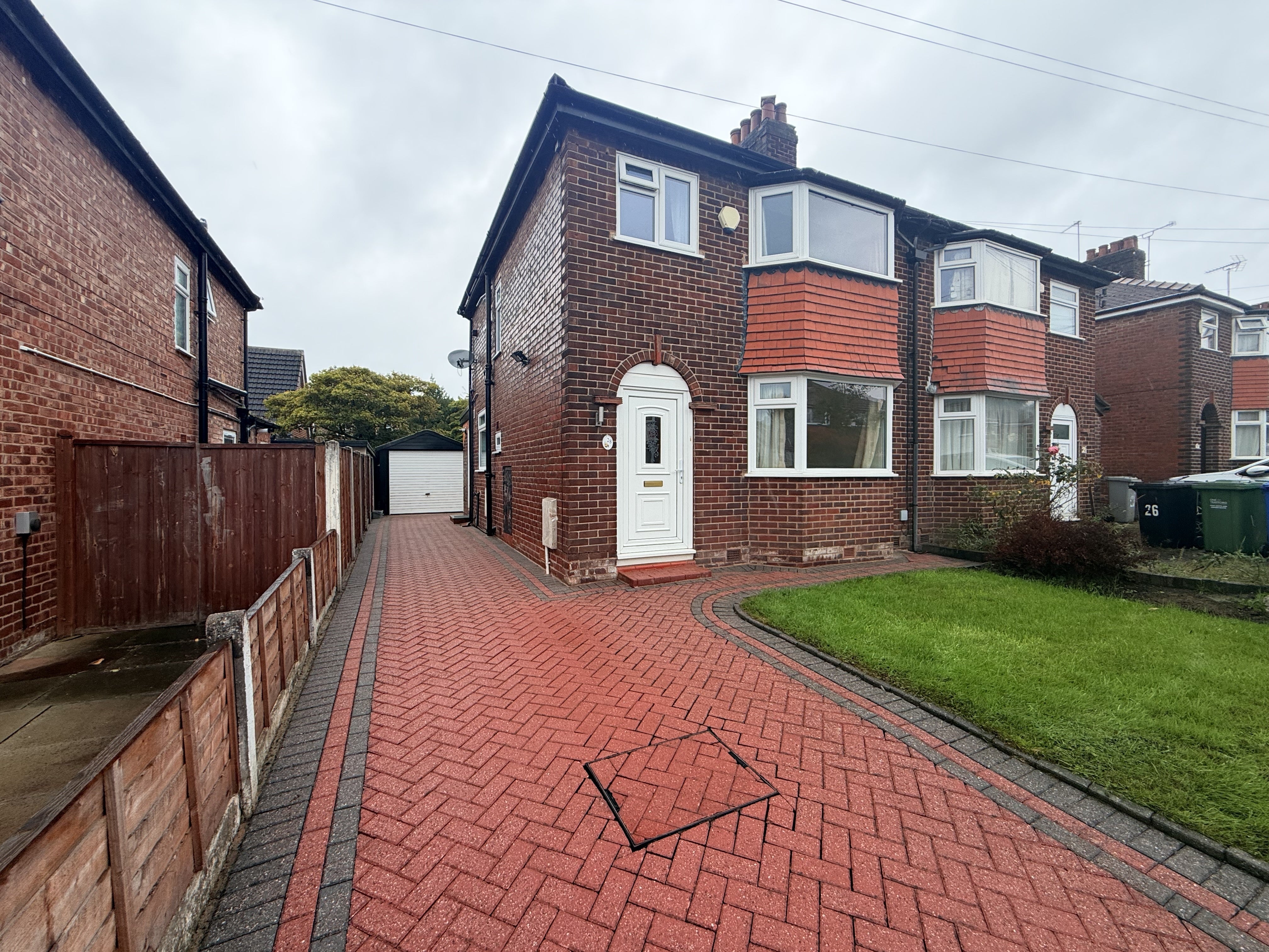 House Elm Ridge Drive in Trafford