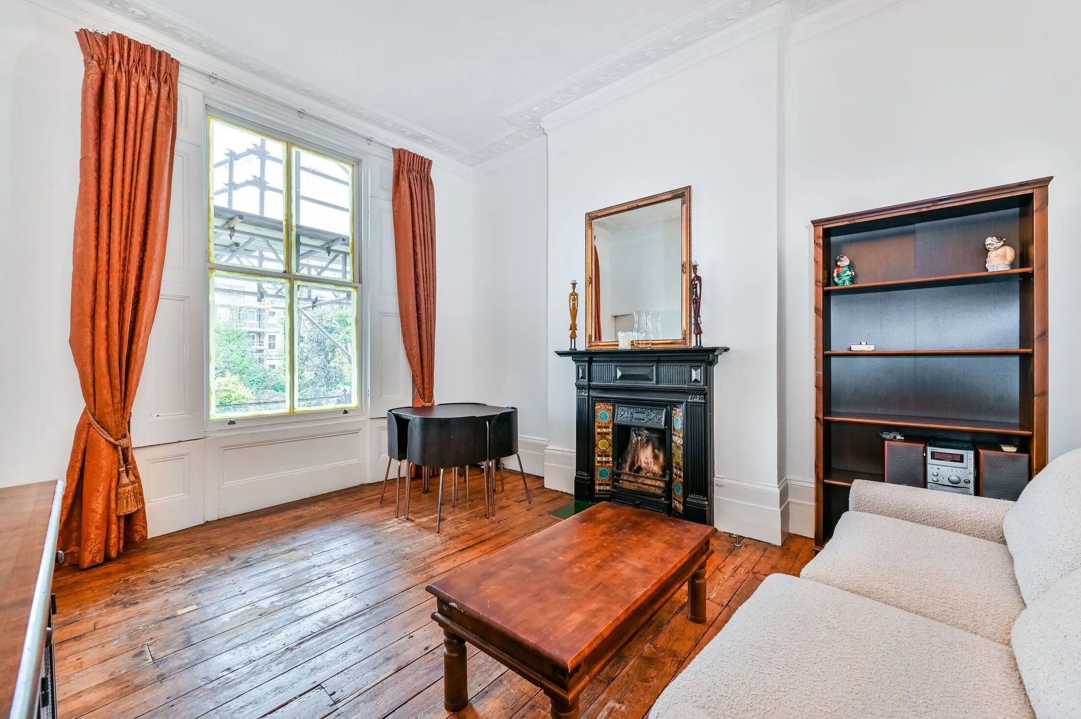 Flat South Villas in Greater London