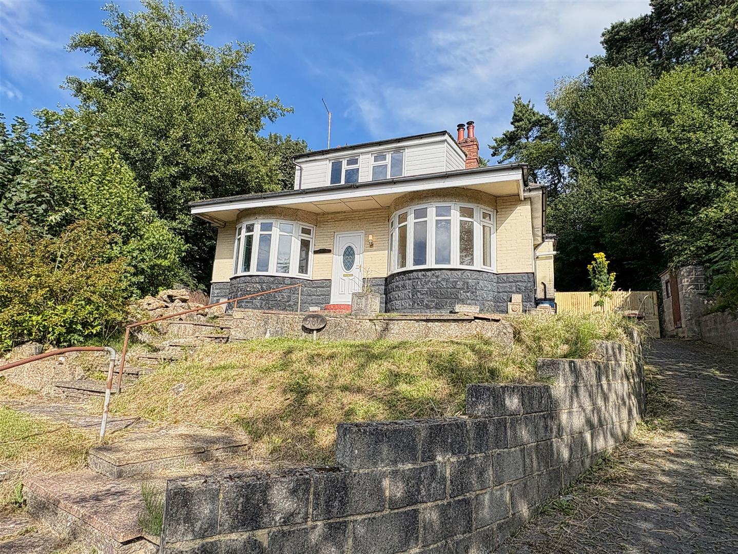 House Sedlescombe Road North in Hastings
