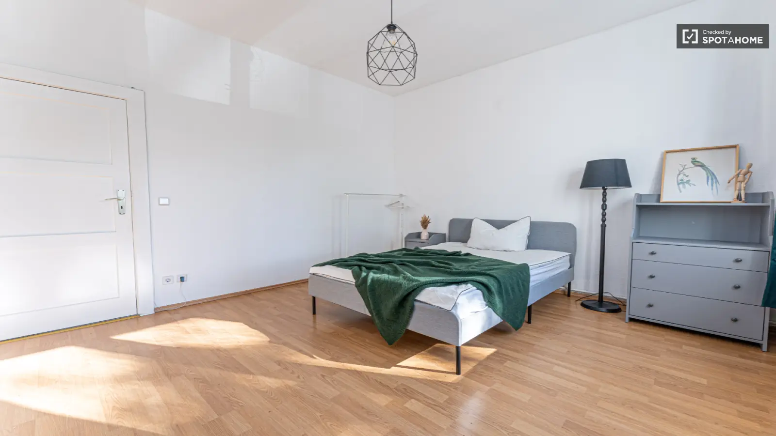 Wohnung Rheinstraße in Berlin