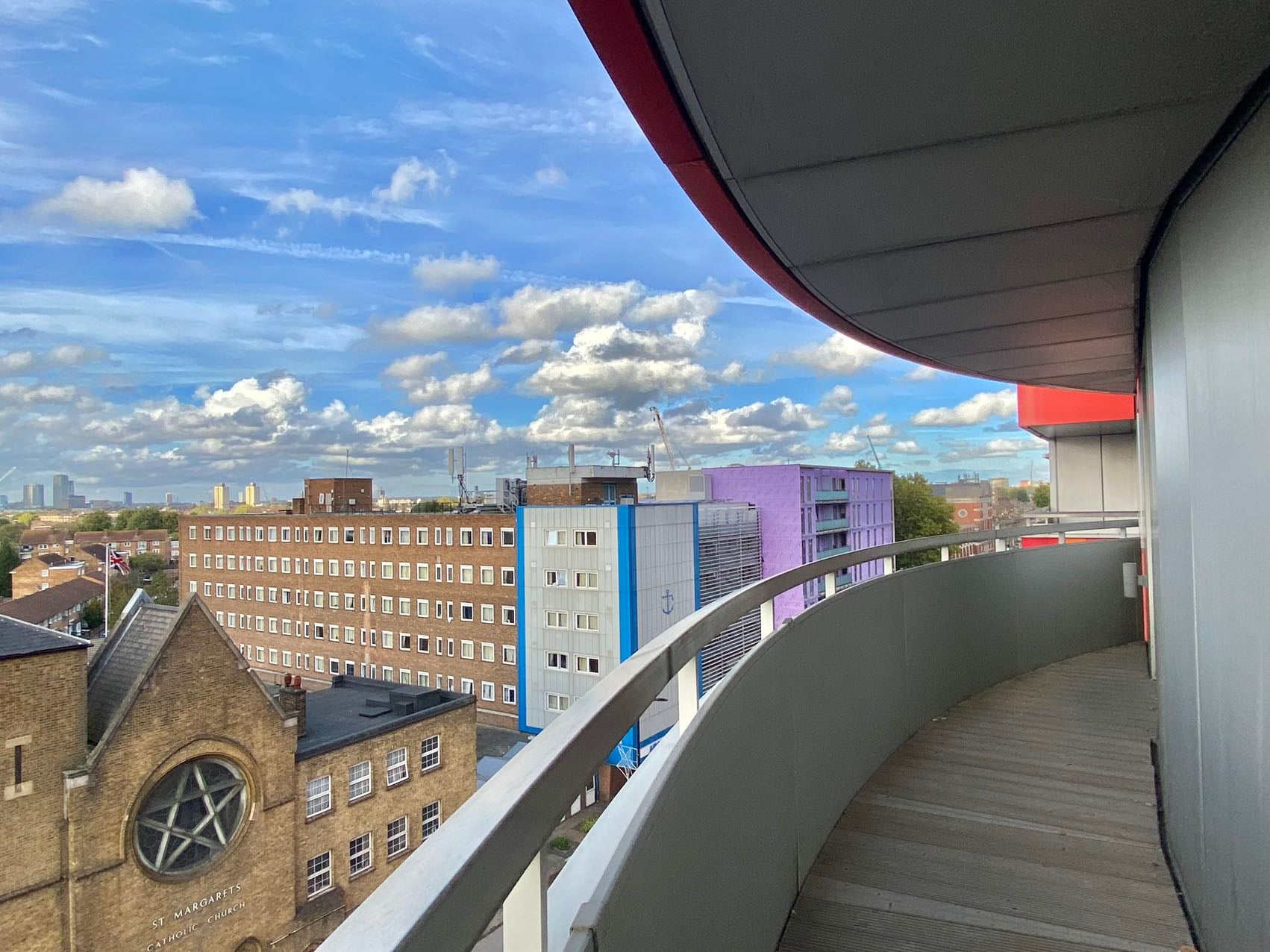 Flat Rathbone Market in Greater London