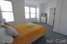 Room Honiton Road in Southend-on-Sea