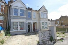Room Honiton Road in Southend-on-Sea
