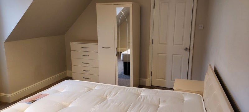 Room Regent Place in Rugby