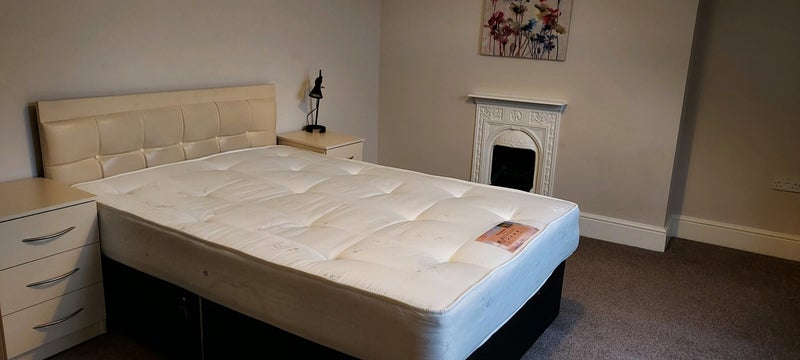 Room Regent Place in Rugby