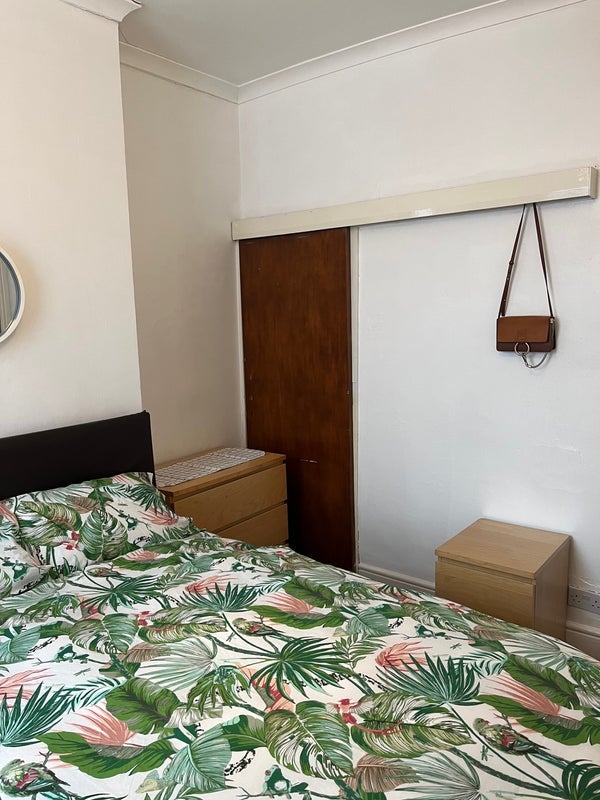 Room Gulson Road in Coventry