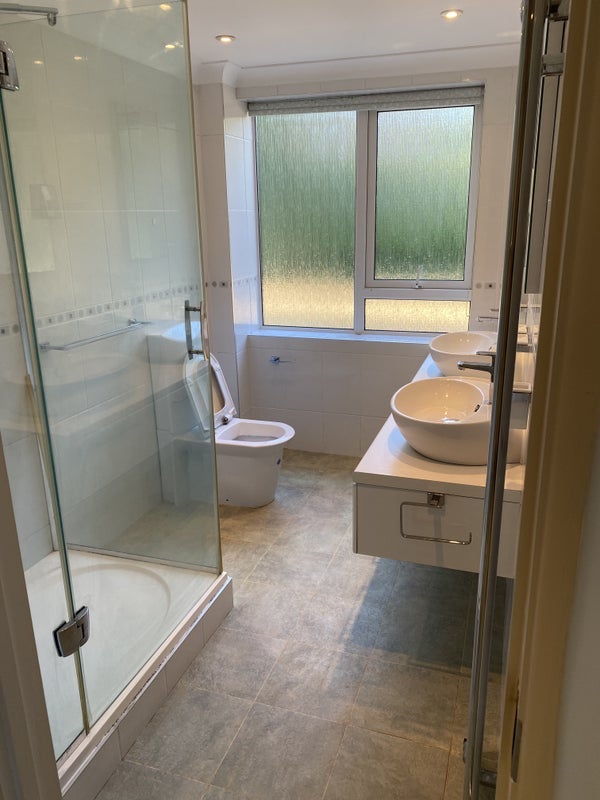 Room Burton Road in Poole