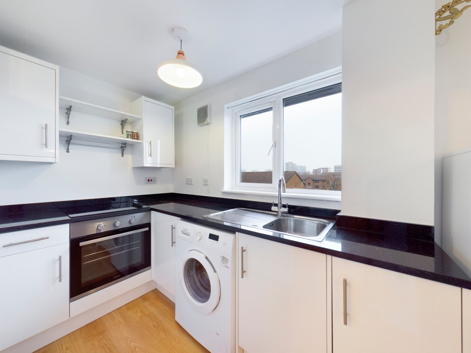 Flat John Silkin Lane in Greater London