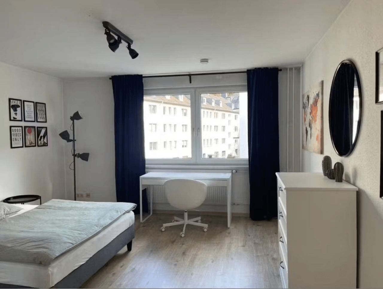Zimmer Staufenstraße in Frankfurt am Main