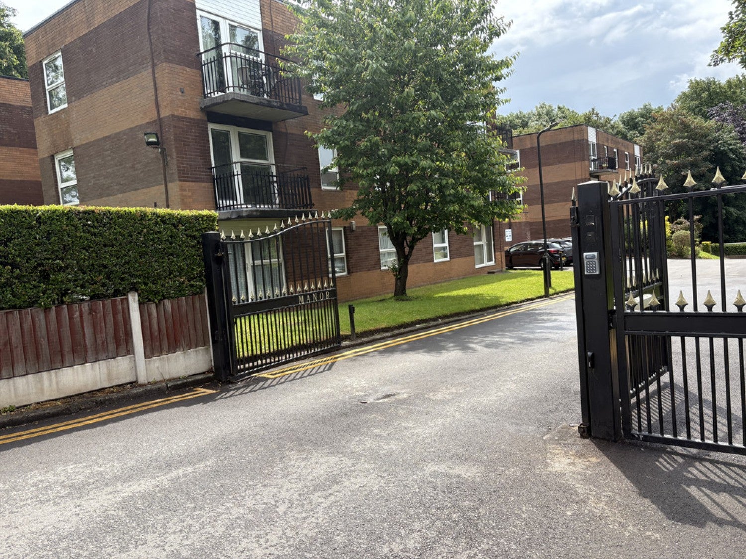 Flat Meadow Bank Court in Trafford