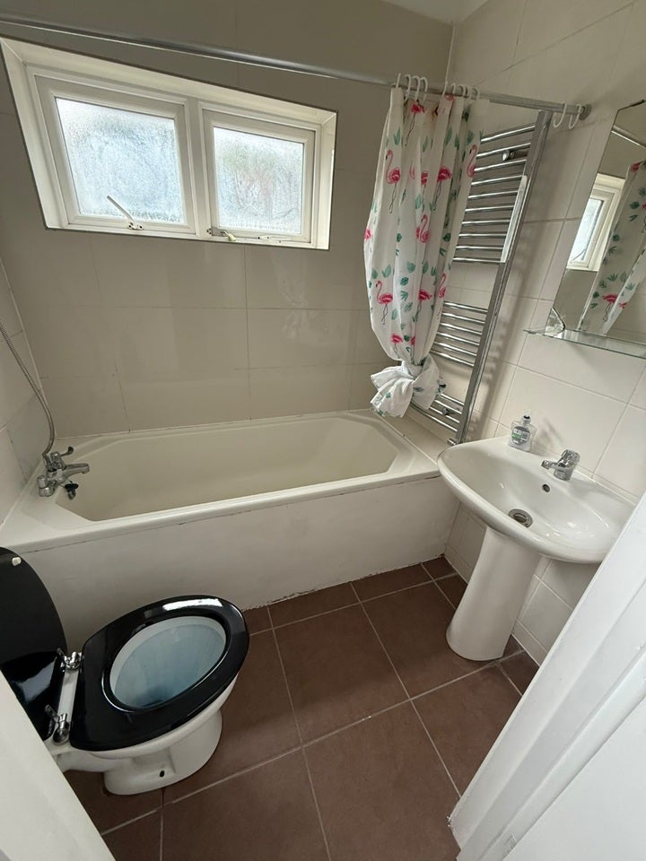 Flat Sevington Road in Greater London
