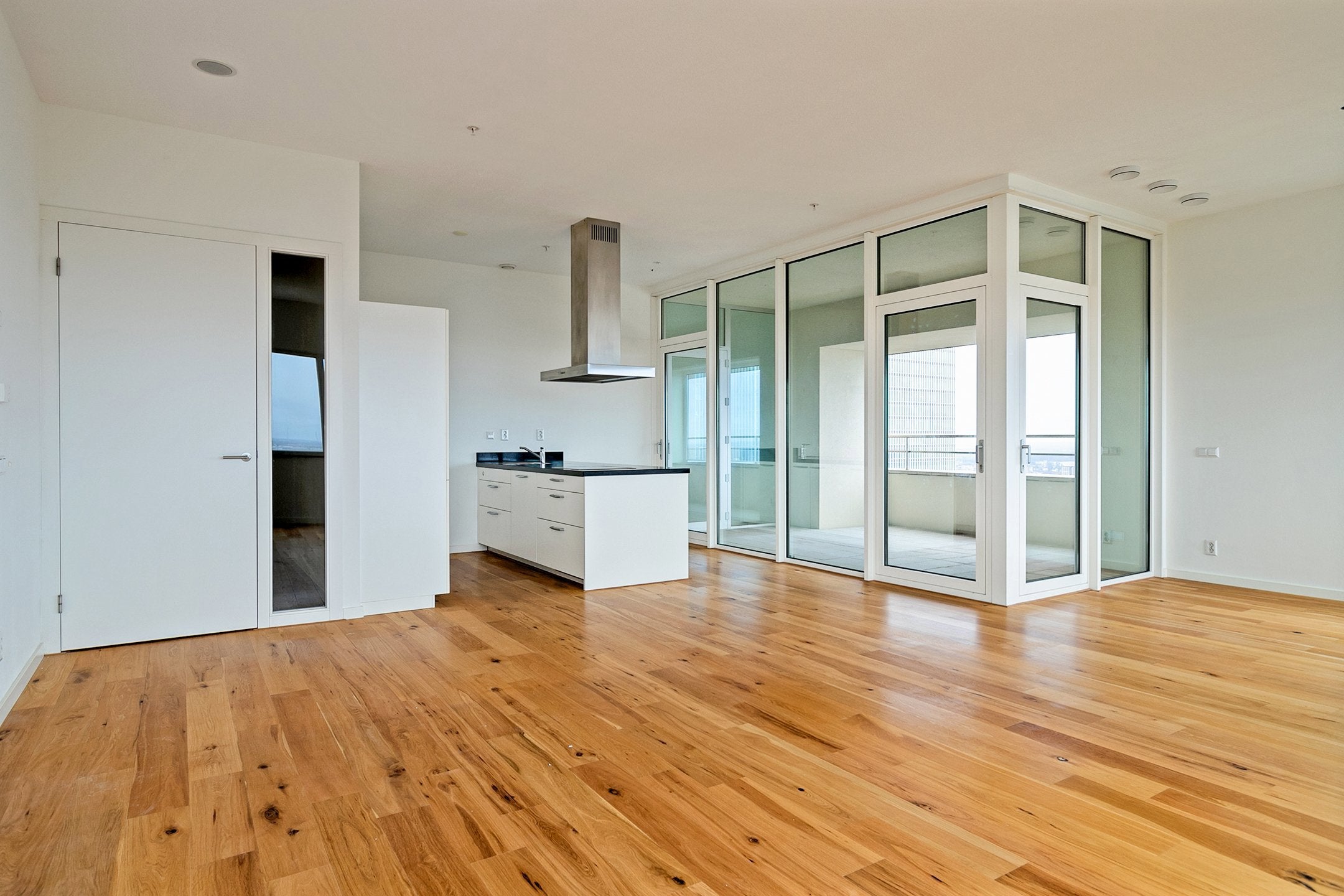 Appartement Van der Hoevenplein 90 in Rotterdam