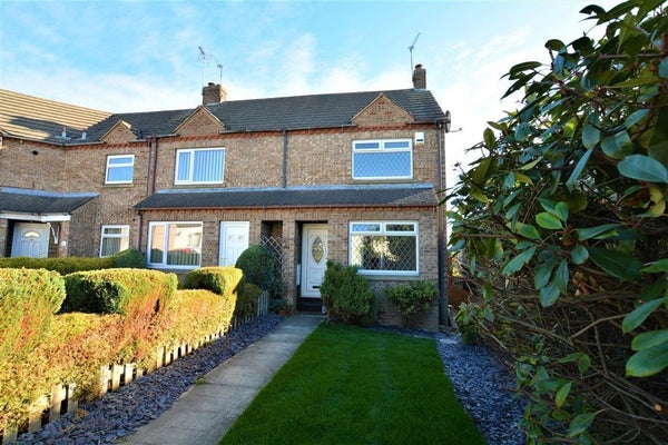 Flat Cawdel Way in South Milford