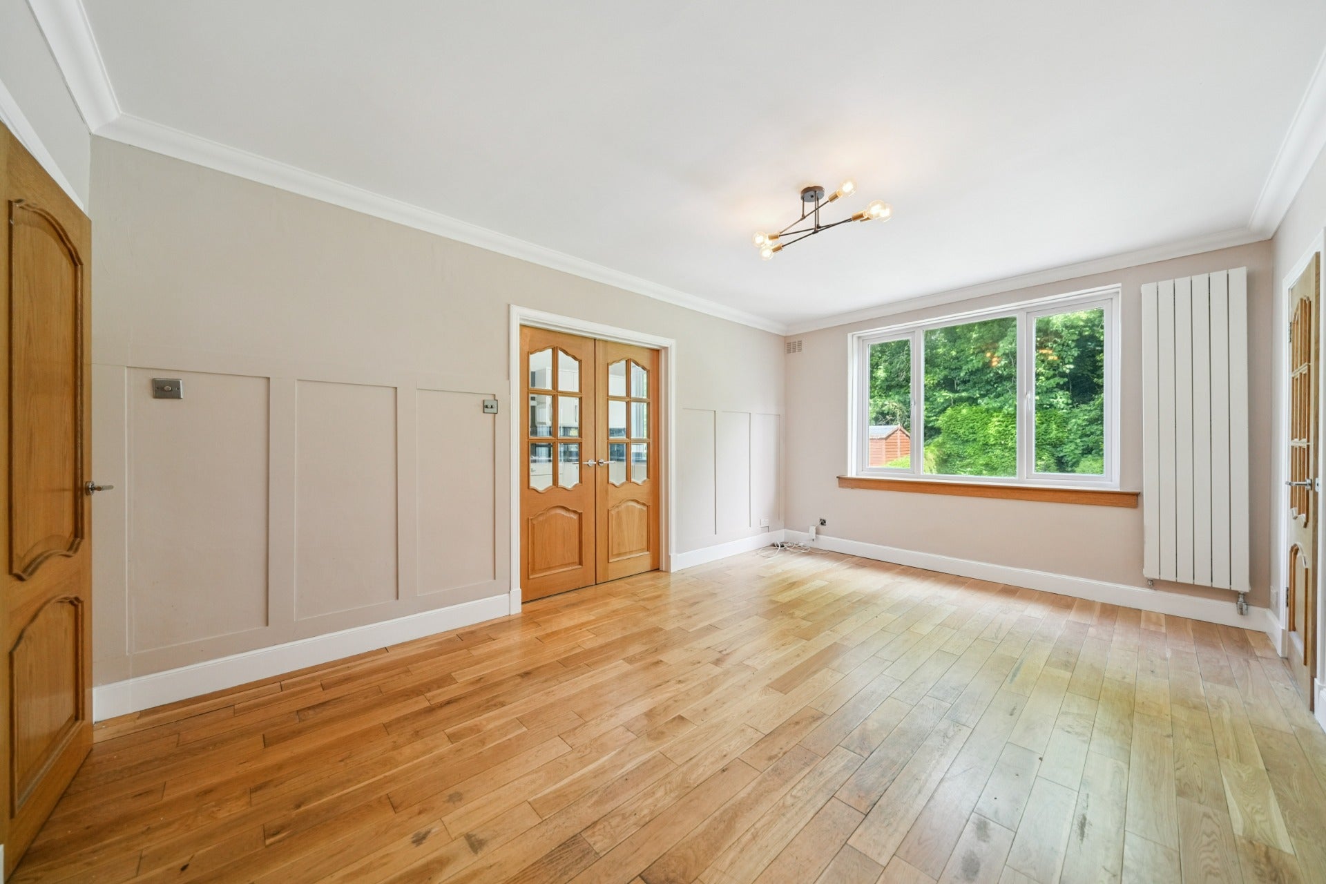 Flat Brenfield Road in Glasgow