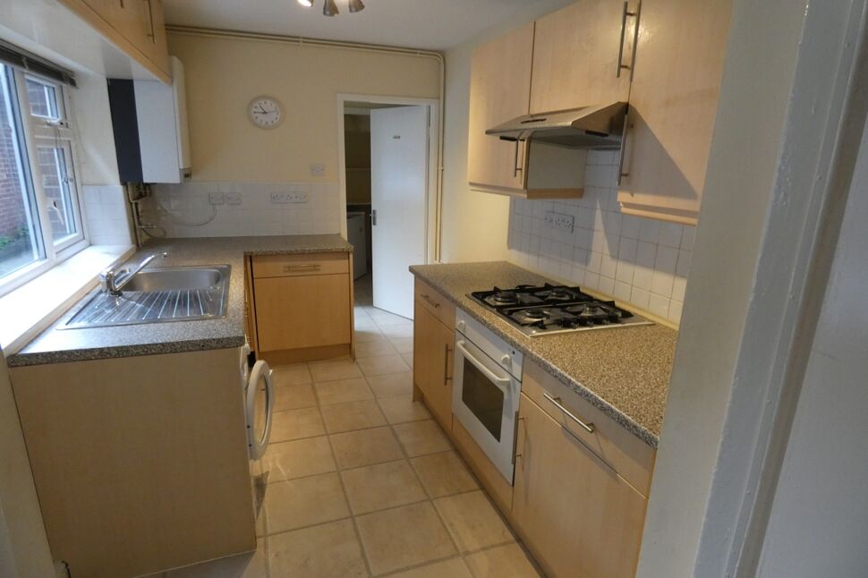 Flat Chippendale Place in Newcastle upon Tyne
