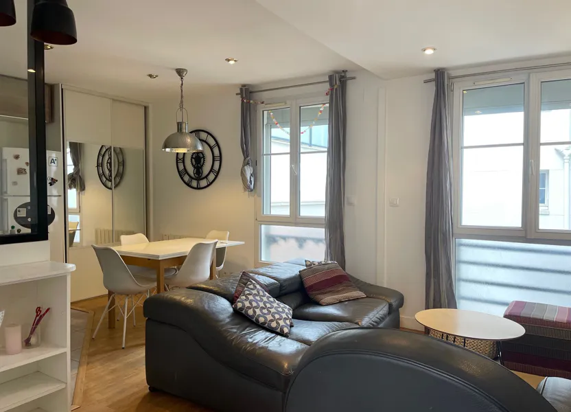 Flat Rue Jules Verne in Levallois-Perret