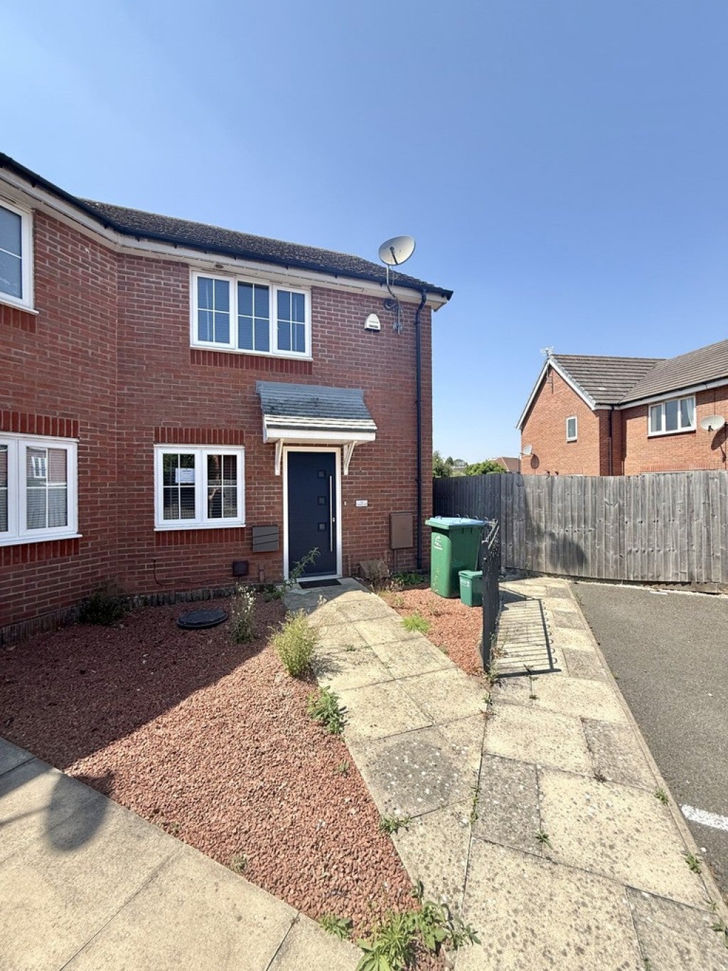 House Fairview Walk in Coventry
