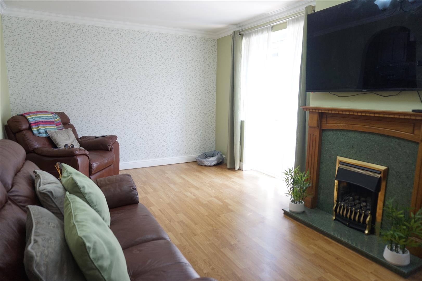 House Longdon Close in Redditch