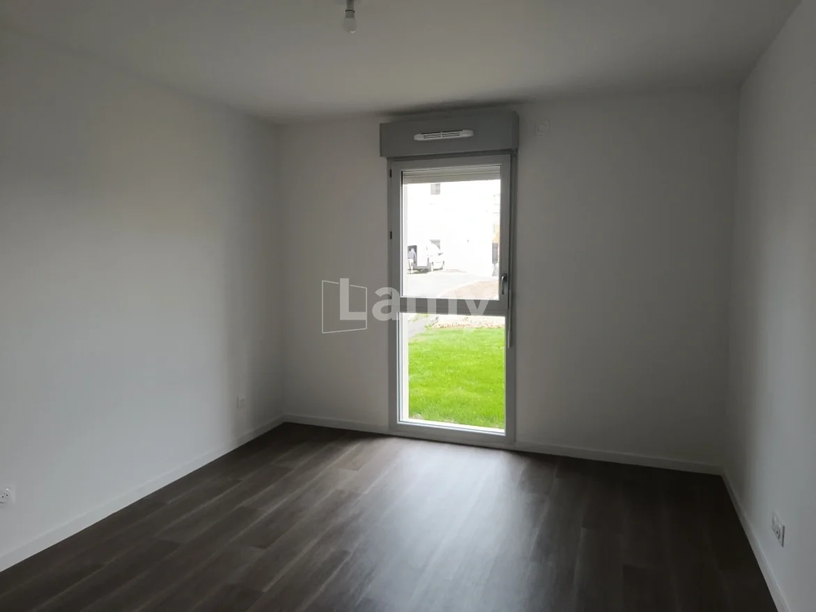 Flat Rue Jean Maltrud in Le Havre