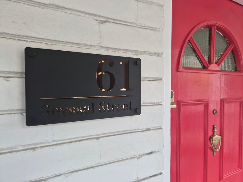 Flat Seyssel Street in Greater London