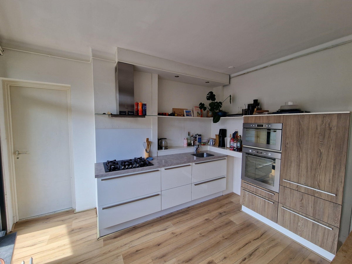 Appartement Valkenstraat 11