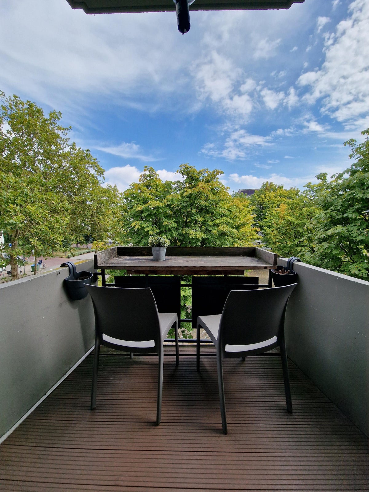 Appartement Valkenstraat 6