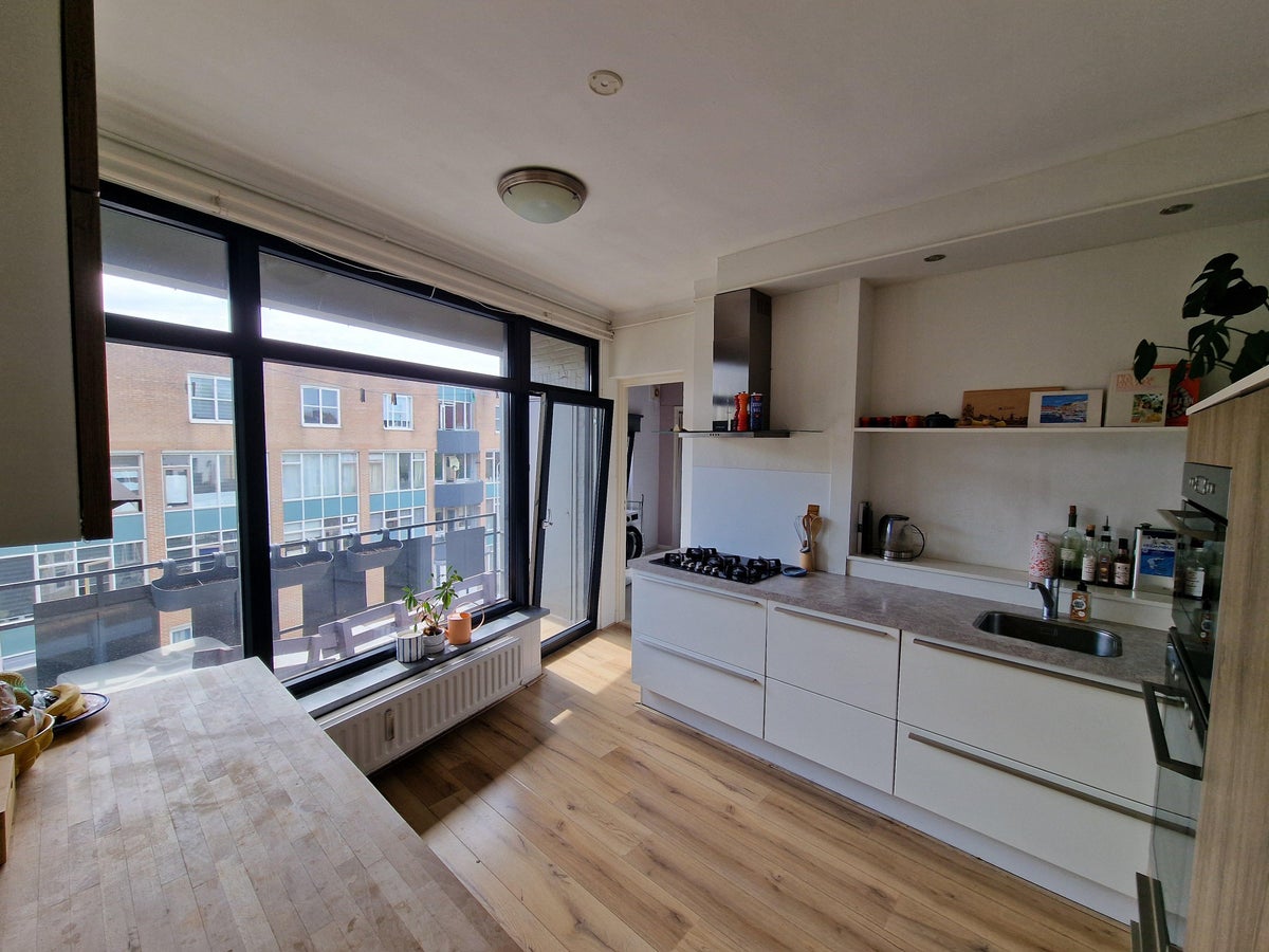 Appartement Valkenstraat 13