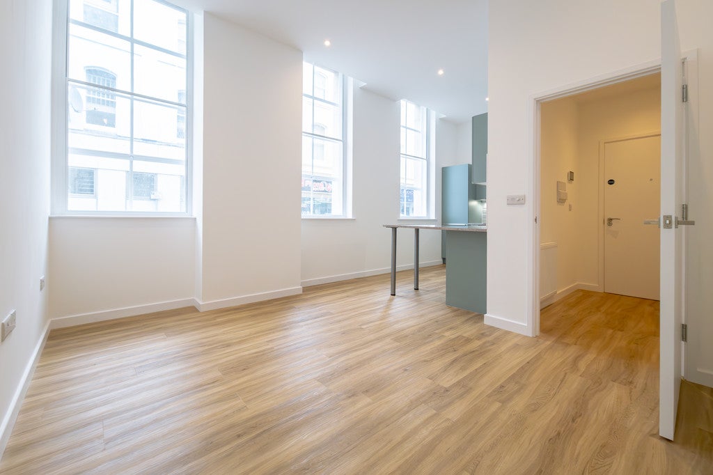 Flat Union Street in Teignbridge