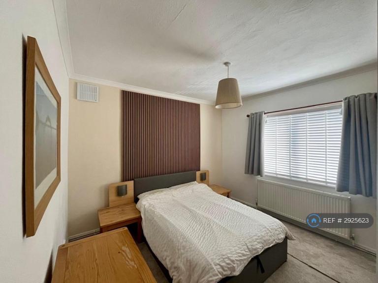 Flat Rushworth Avenue in Rushcliffe