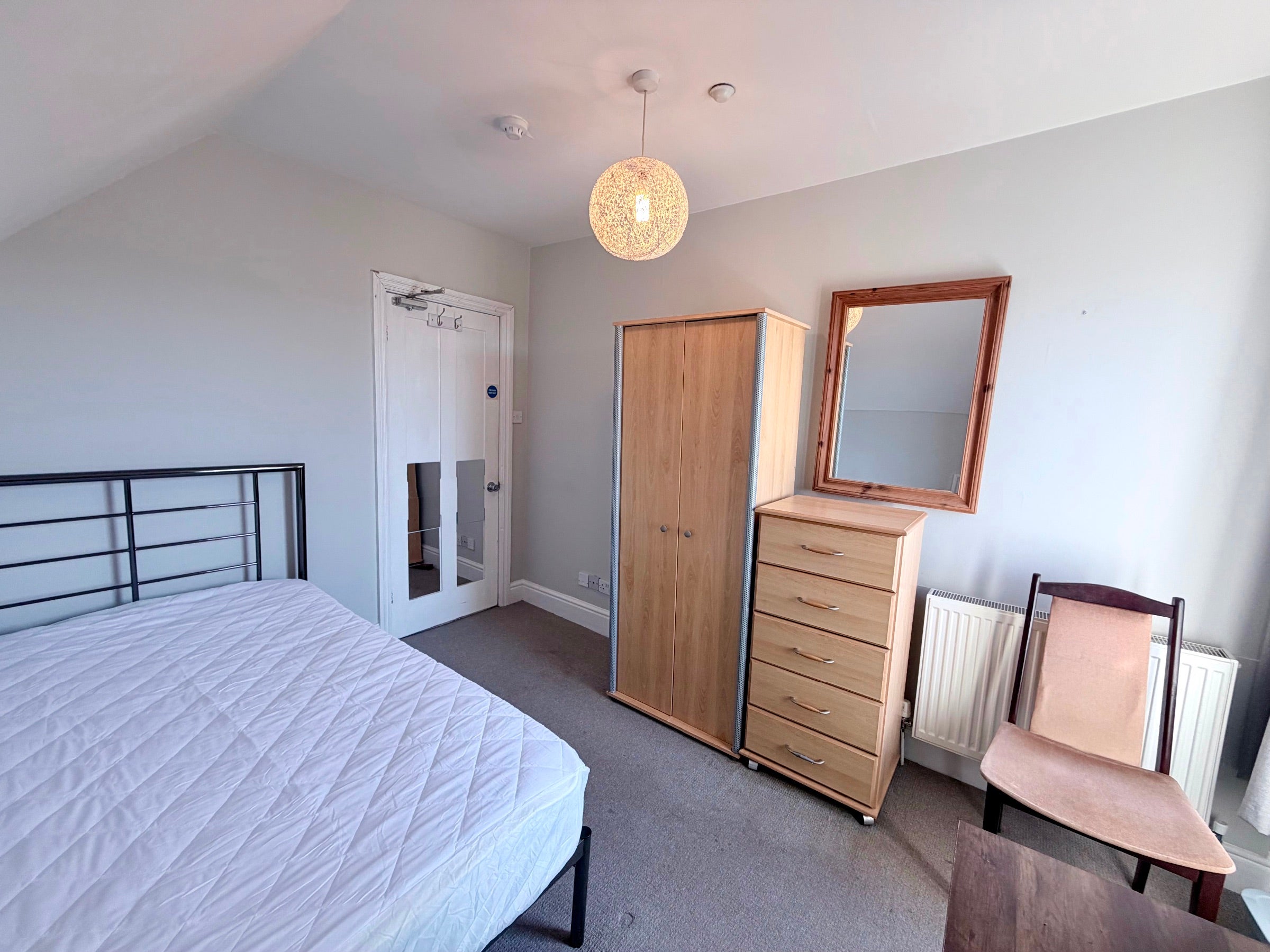 Room Foxhall Road in Ipswich