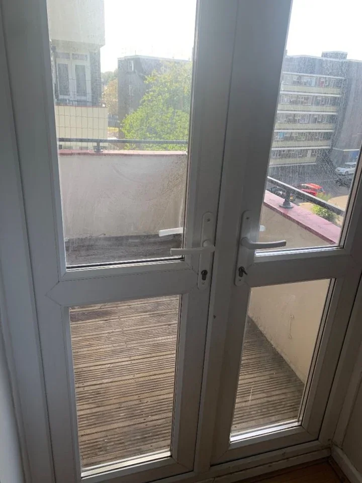 Flat Wickham Road in Greater London