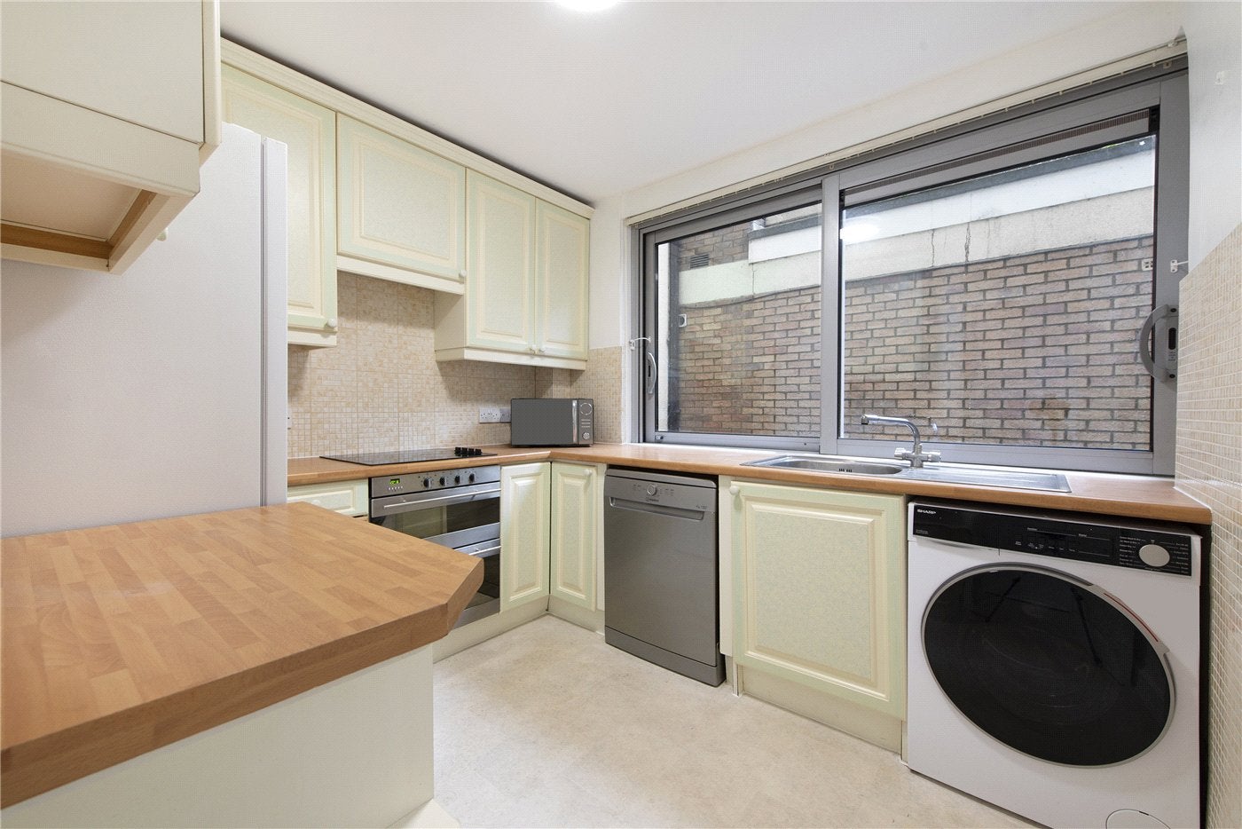 House St Edmund's Terrace in Greater London