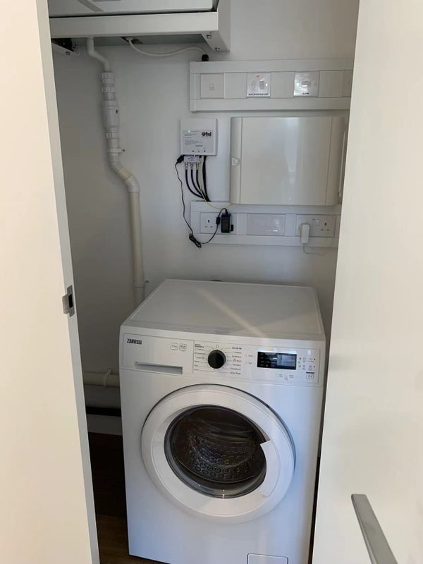 Flat Needell Road in Greater London