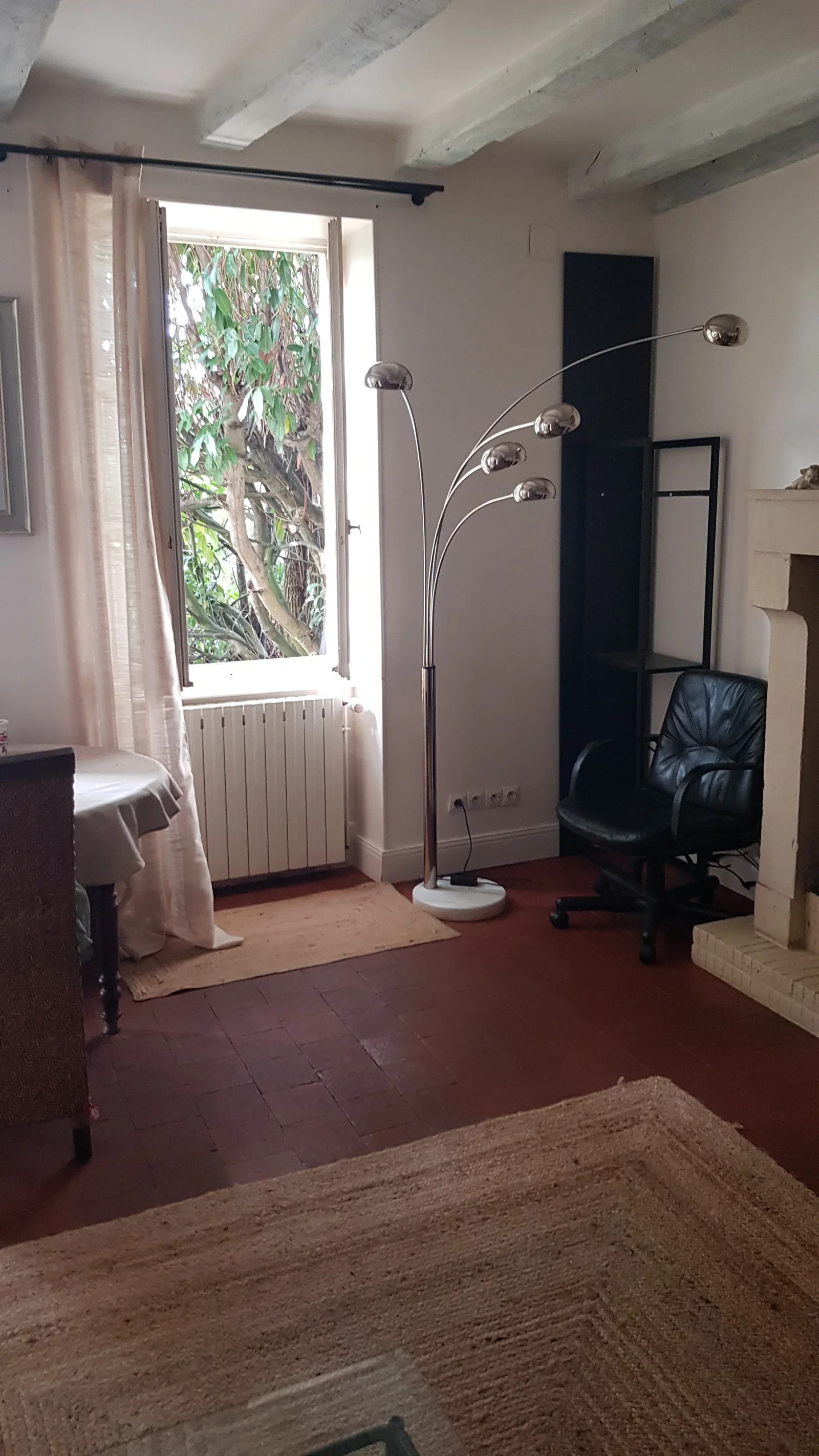 Chambre Rue de Guéret à Saint-Amand-Montrond