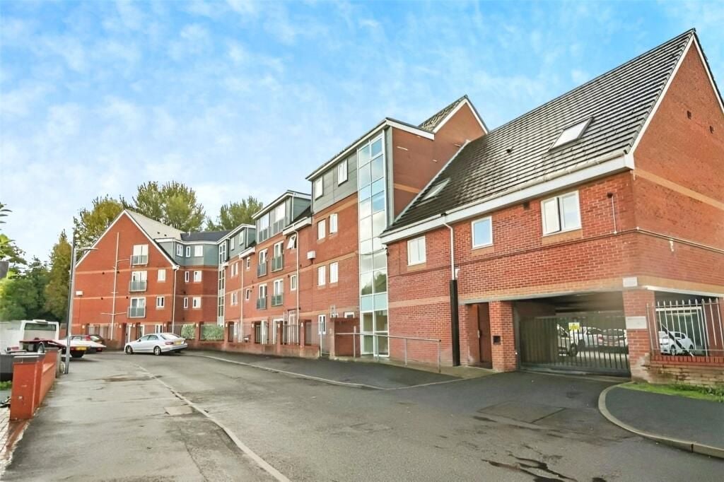 Flat May Street in Salford