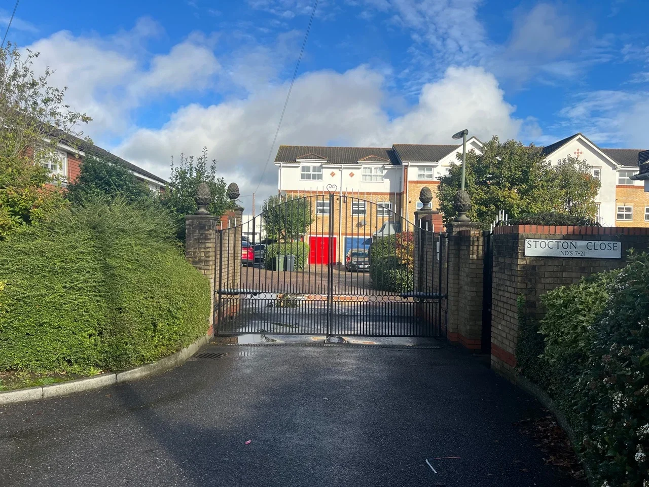 House Stocton Close in Guildford