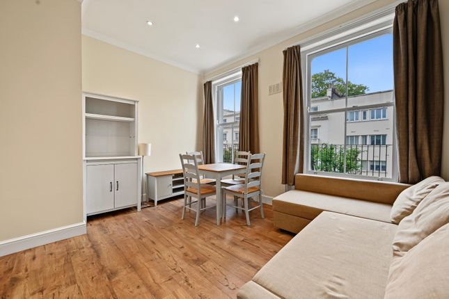 Flat Leinster Gardens in City of Westminster