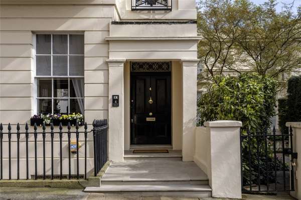 House Chester Terrace in Greater London